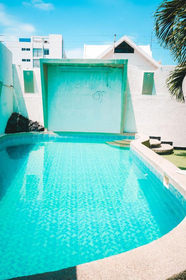 Hotel Manta Beach Madrigal מראה חיצוני תמונה