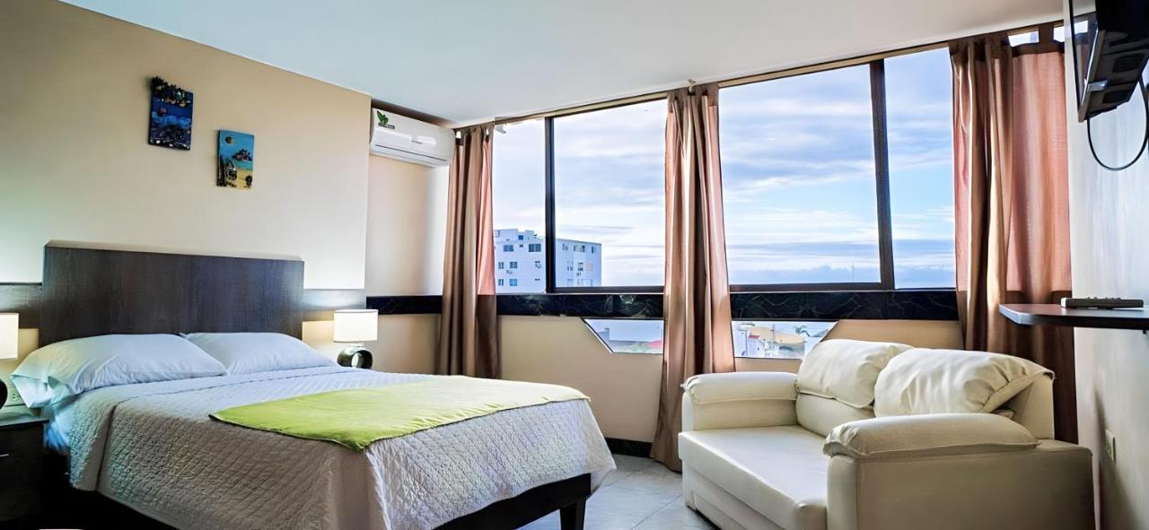 Hotel Manta Beach Madrigal מראה חיצוני תמונה